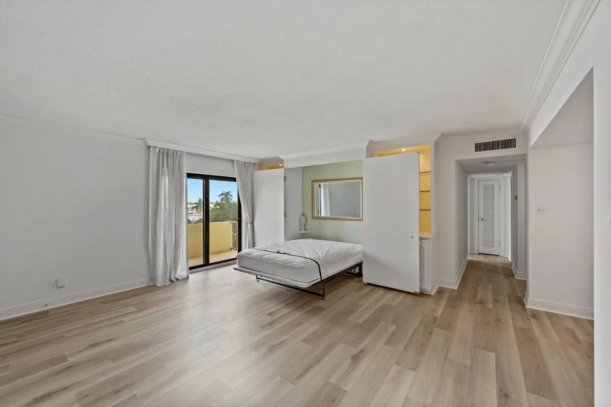 Downtown West Palm Beach Unit 4C photo 7