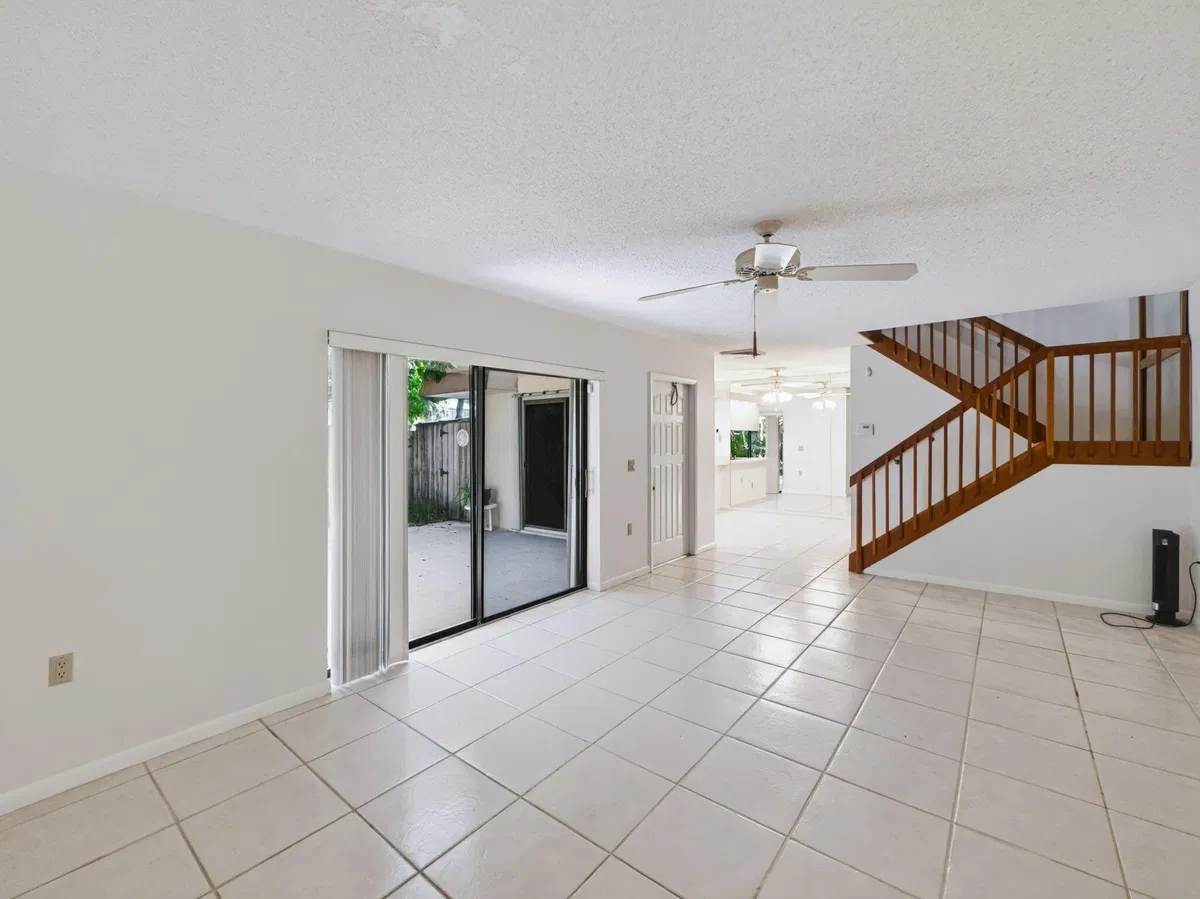 Residence photo 7