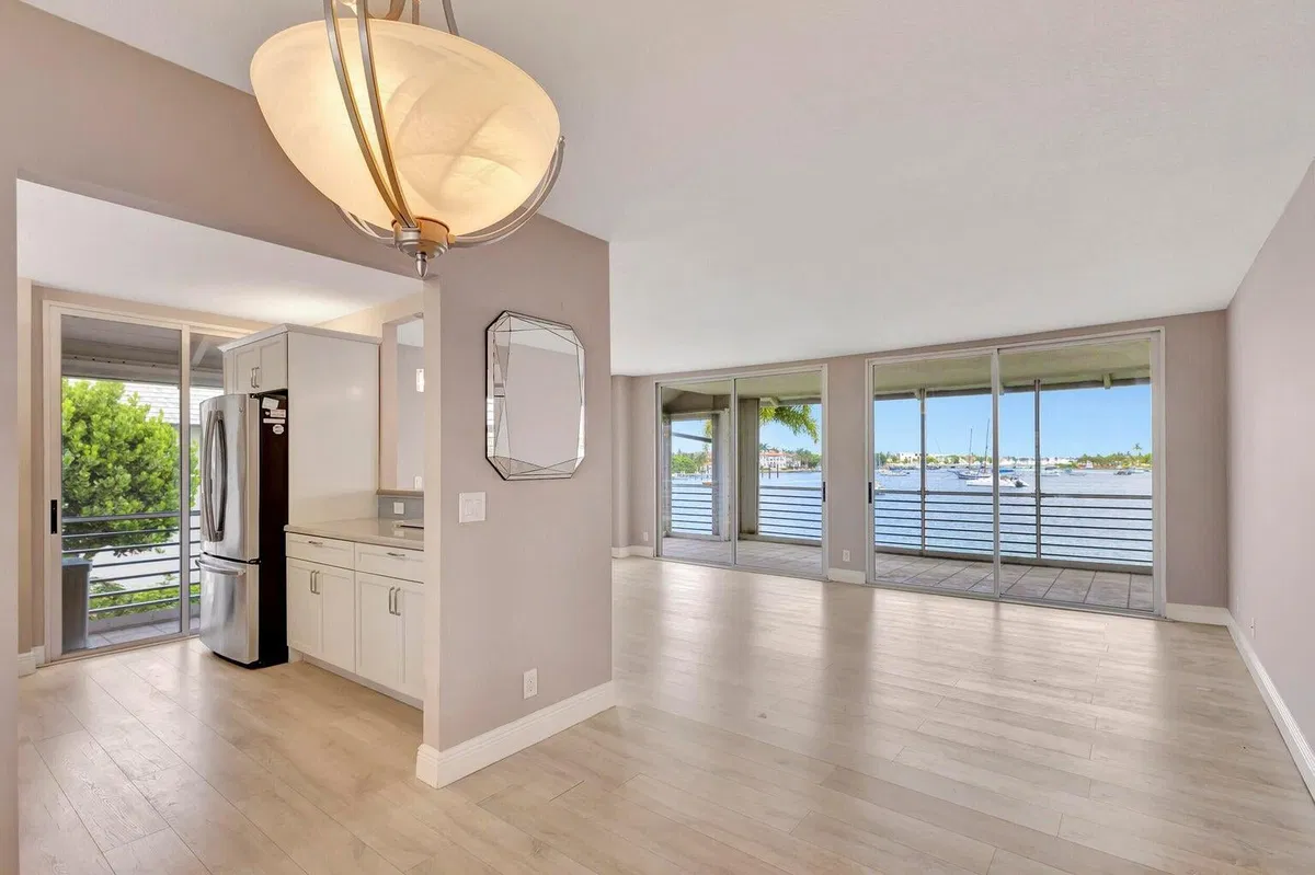 Singer Island Unit 7 photo 46