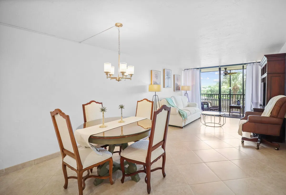 Boca Raton Unit 302 photo 7