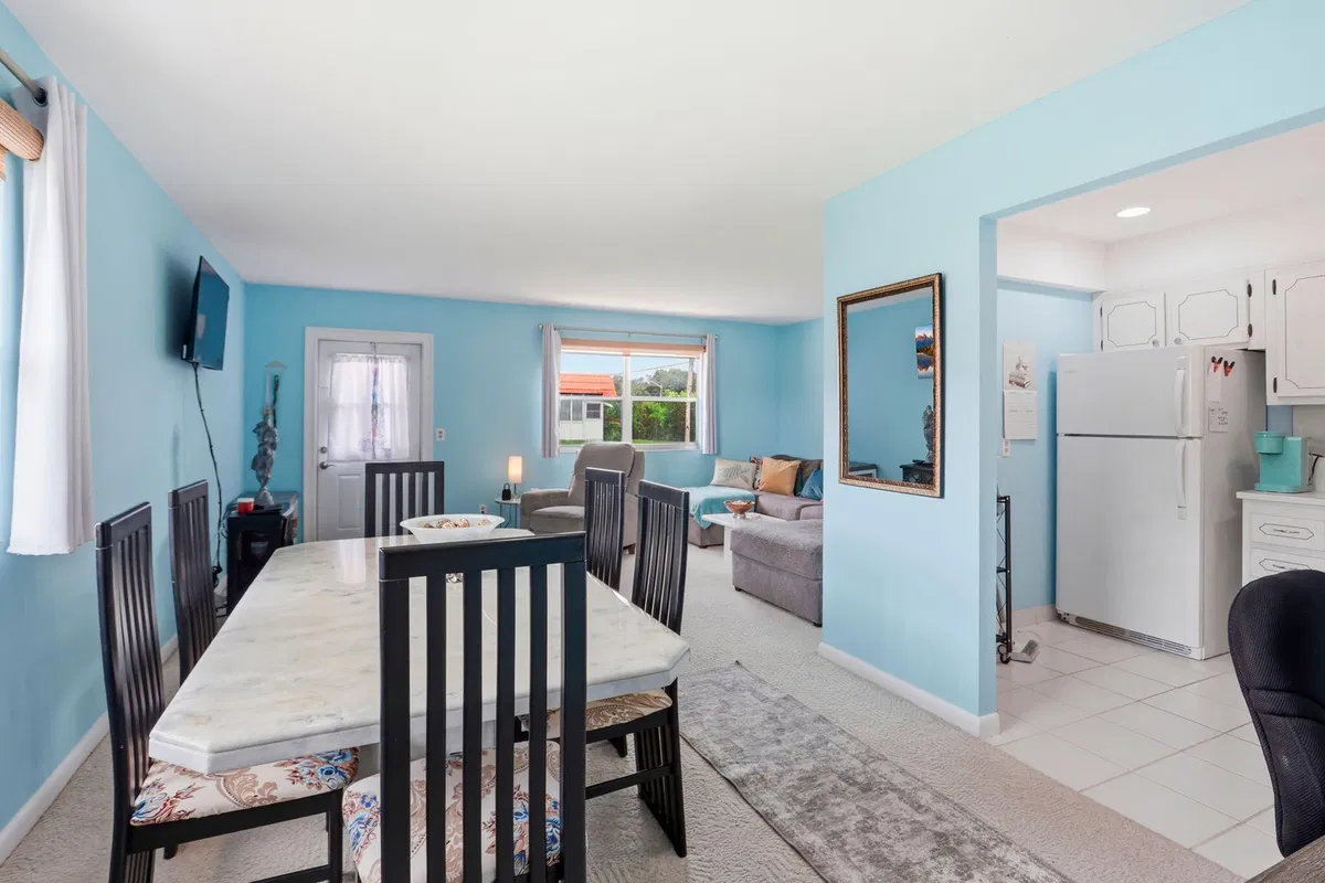 Residence photo 10