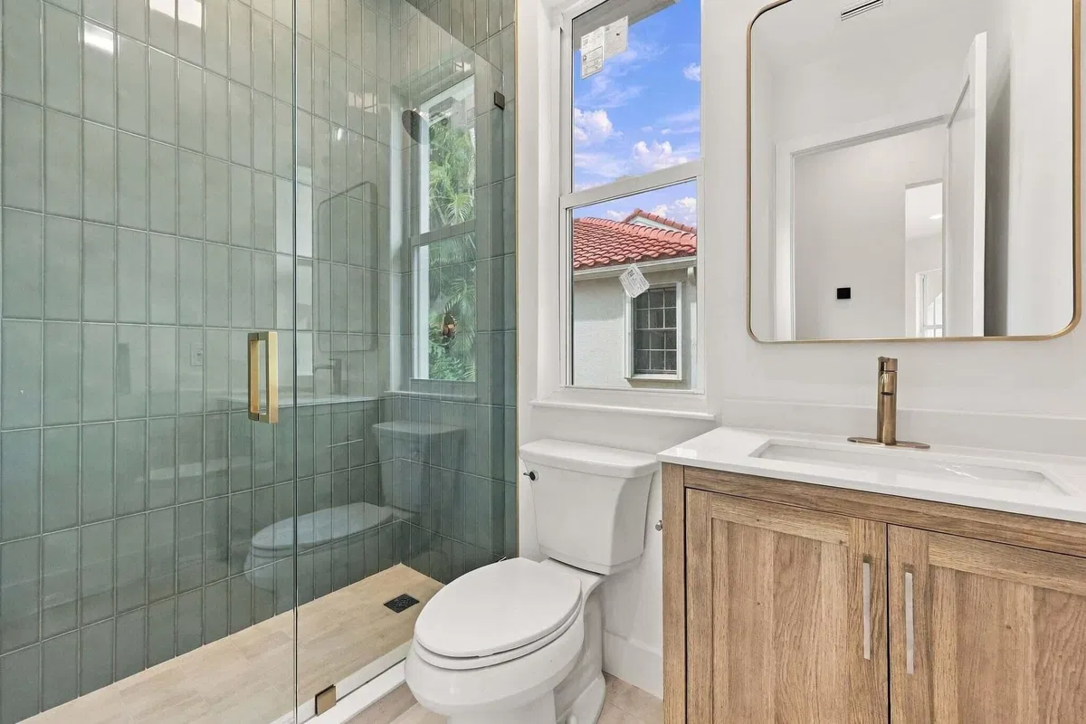  Residence photo 49