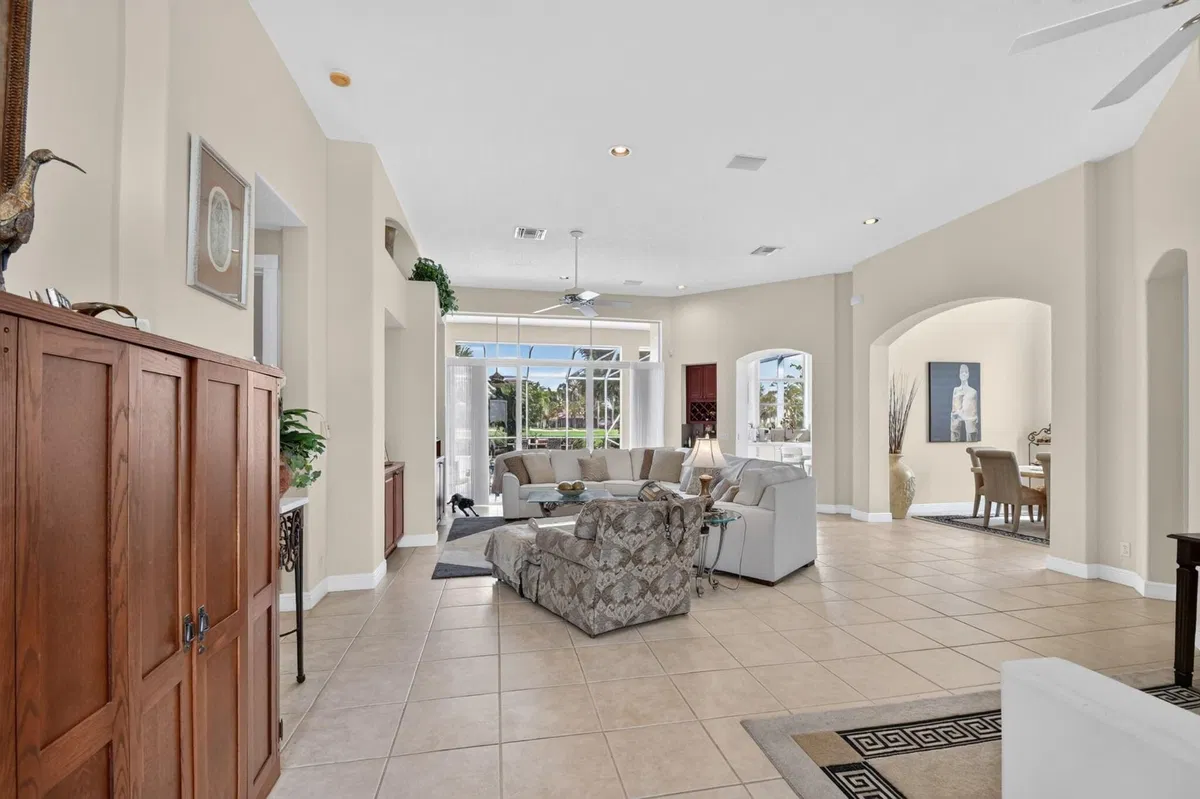 Residence photo 7