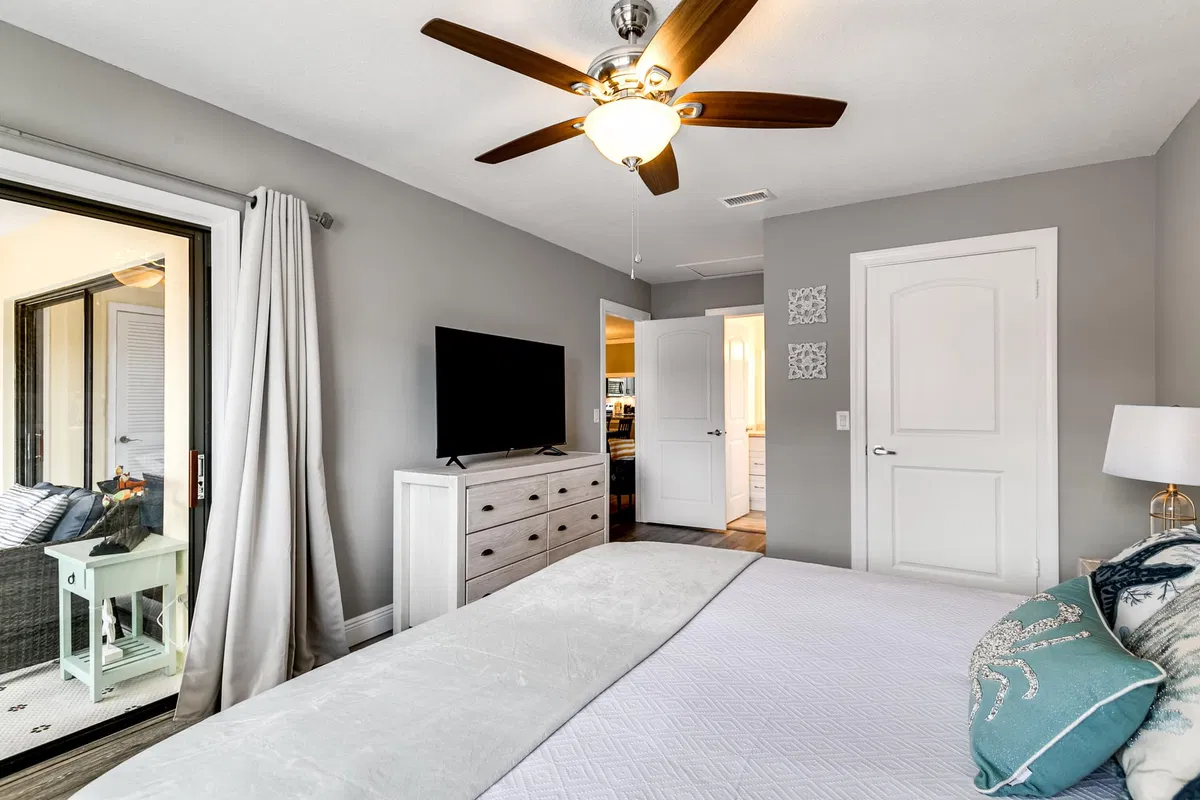 Residence photo 19