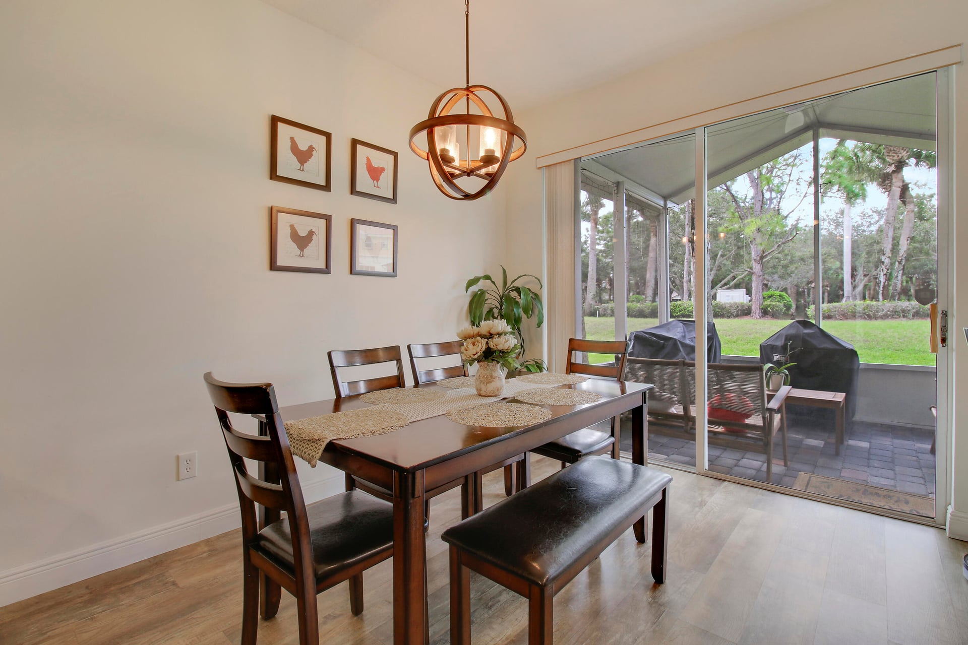 Residence photo 10
