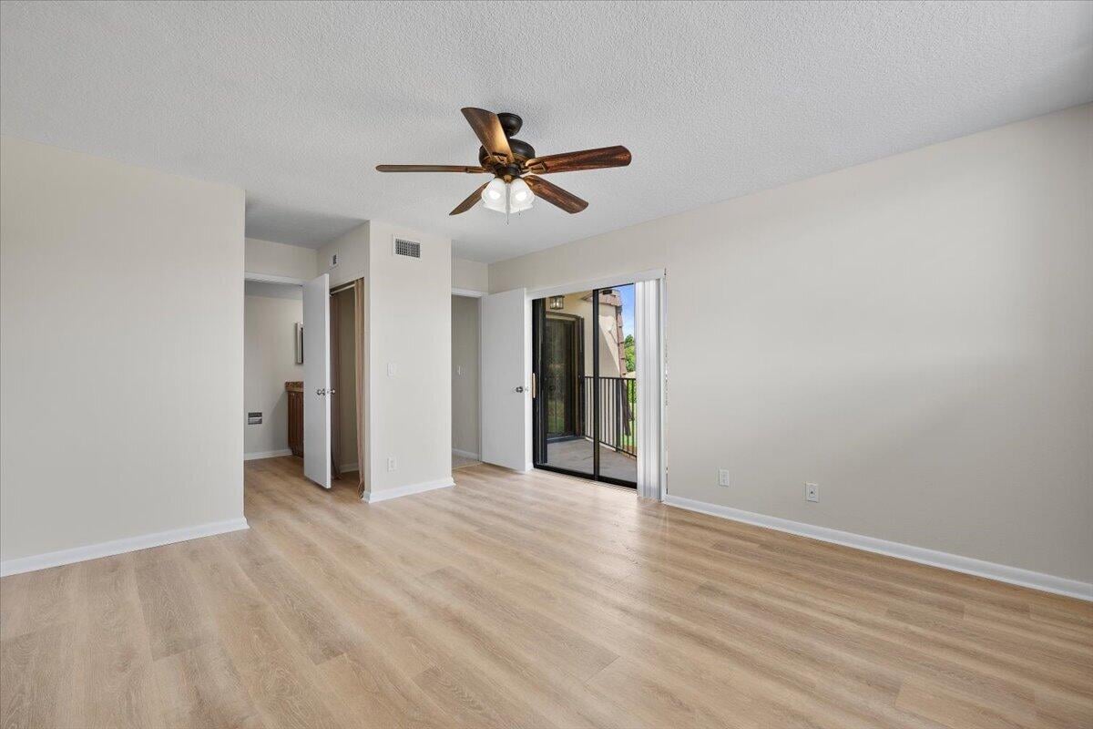 Residence photo 19