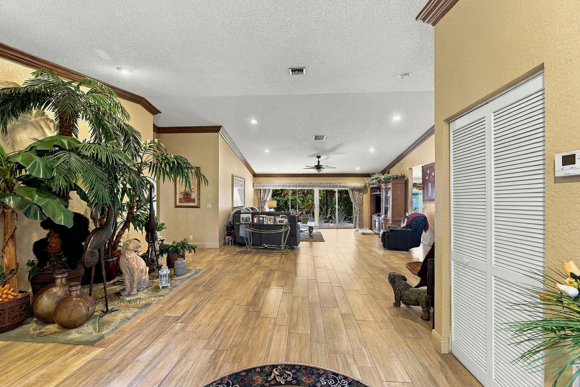 Residence photo 4