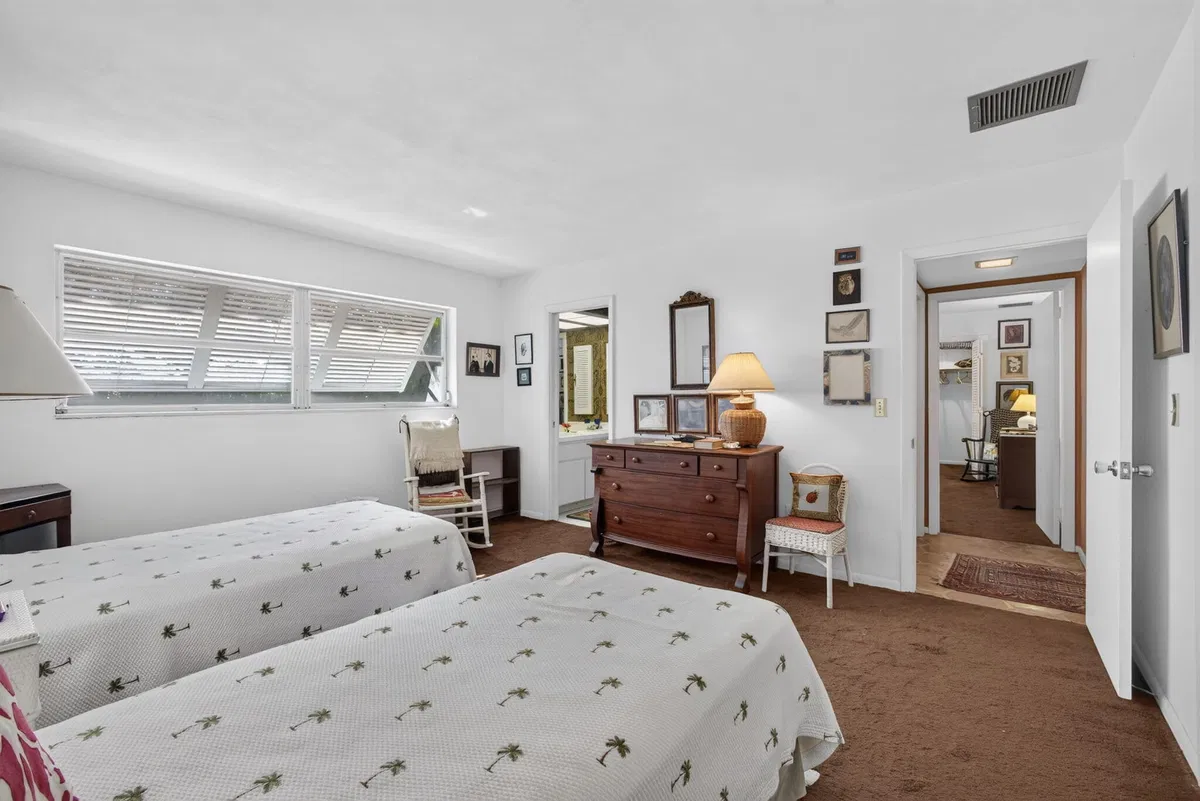  Residence photo 28