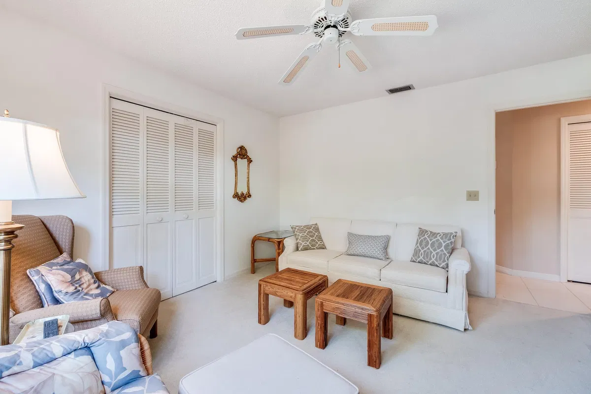  Unit 203 photo 13