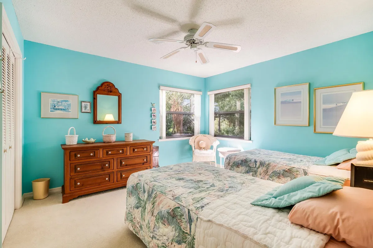  Unit 203 photo 16