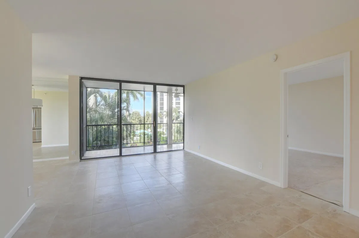 Boca West Country Club Unit 6034 photo 4