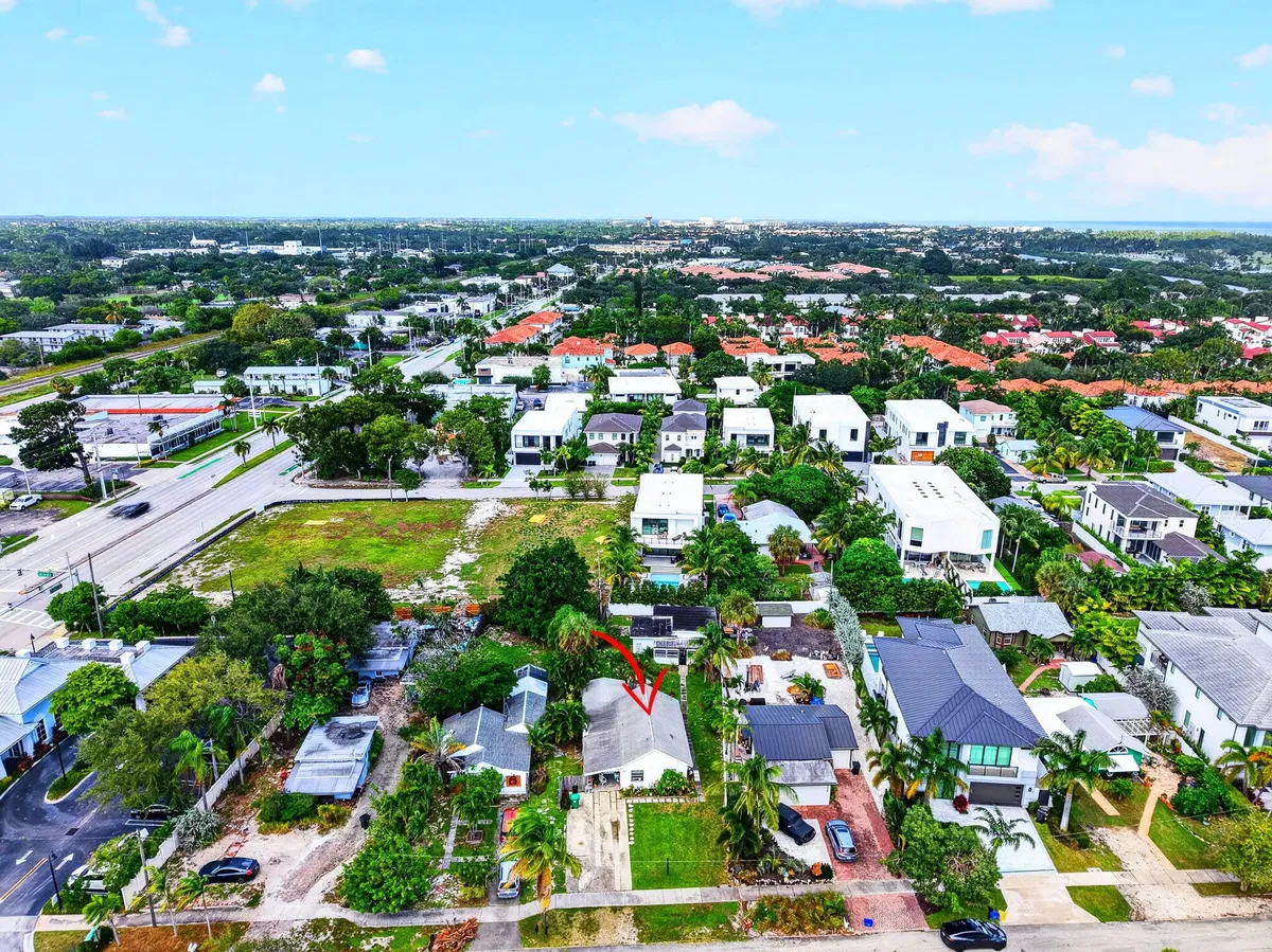 Palm Trail Delray Beach Residence photo 40