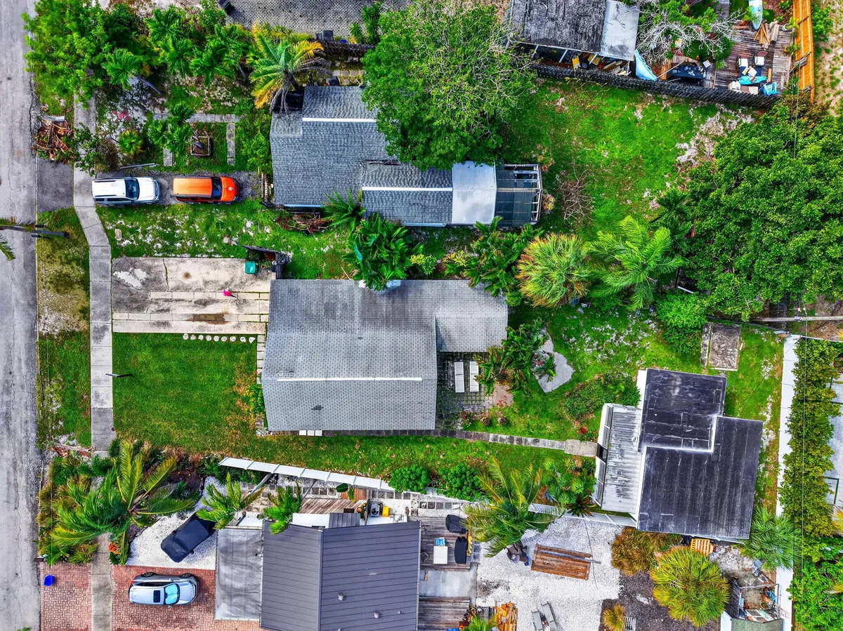 Palm Trail Delray Beach Residence photo 46