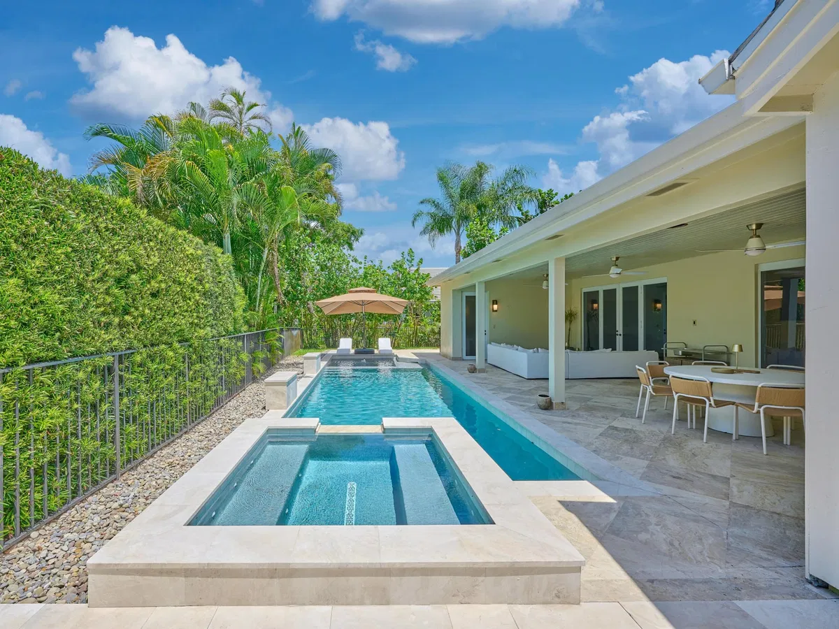  Residence photo 10