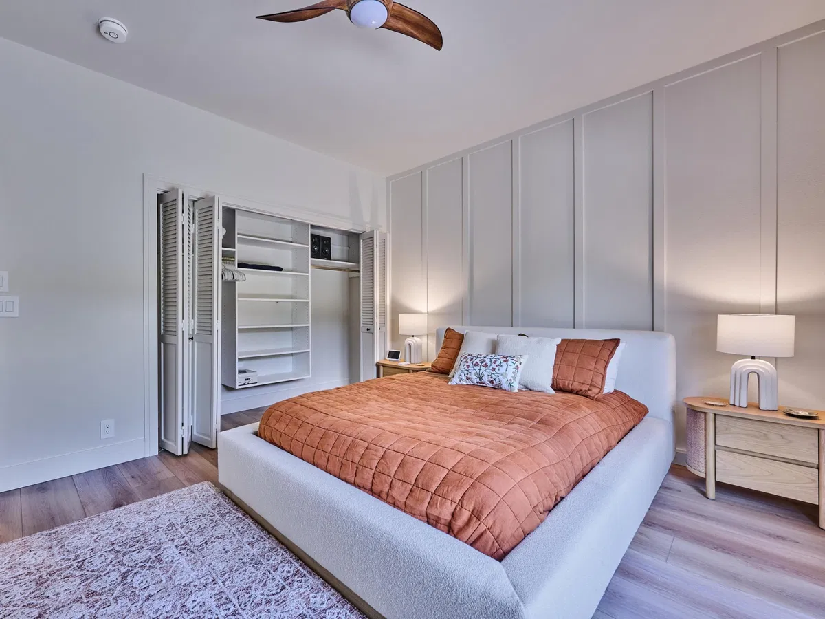 Residence photo 76