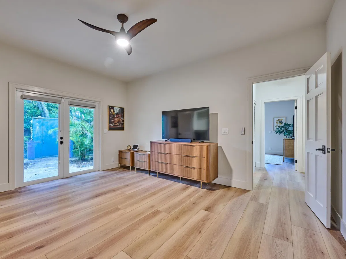  Residence photo 82