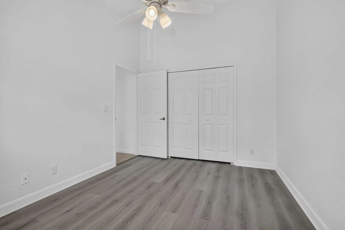  Residence photo 46