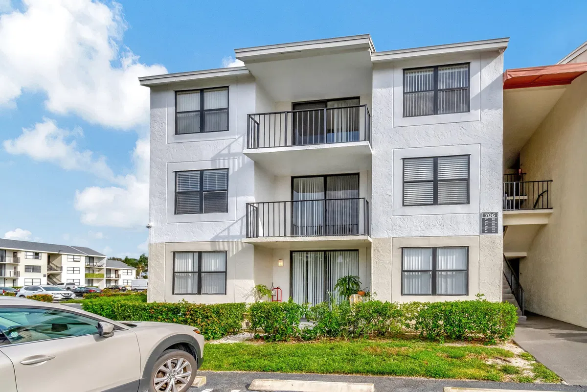  Unit 26 photo 46