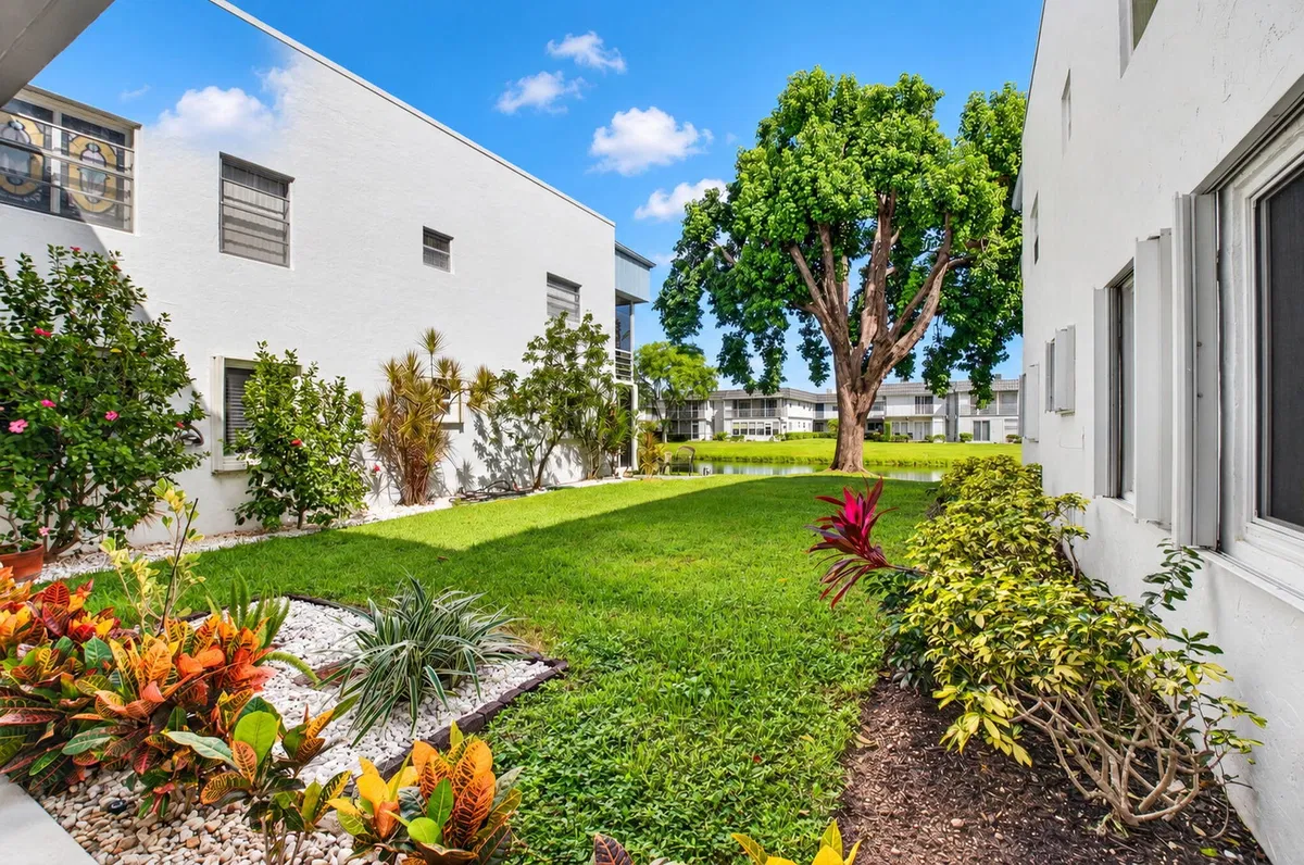  Residence photo 37