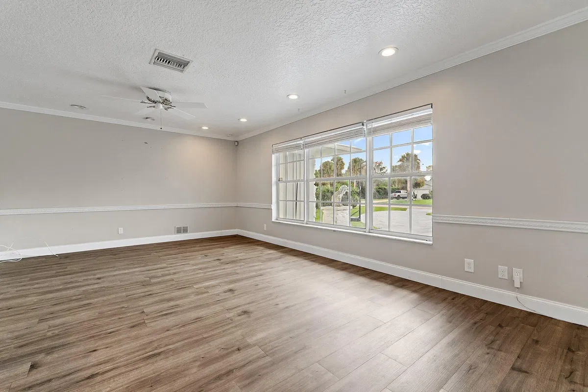  Residence photo 10