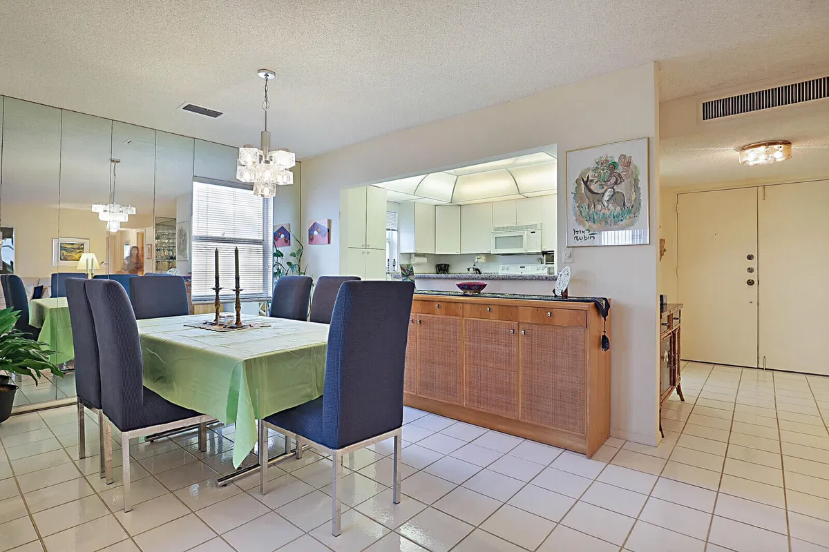 South Palm Beach Unit A506 photo 7