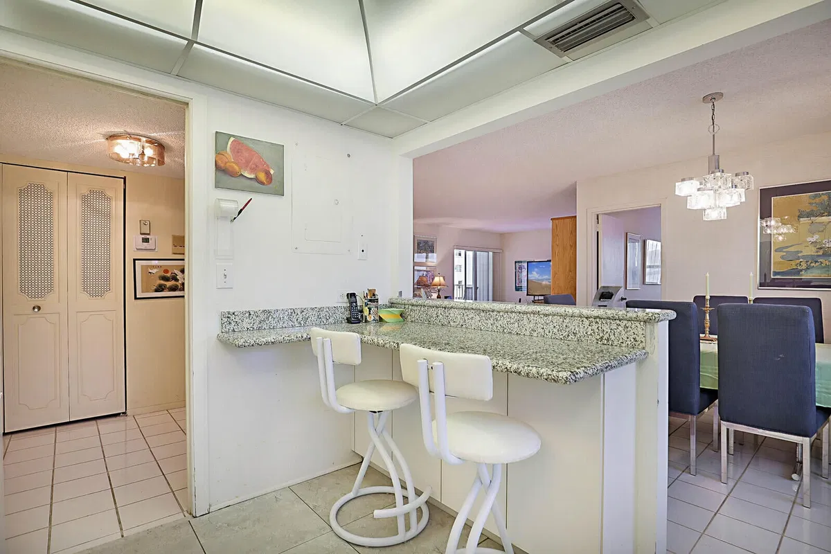South Palm Beach Unit A506 photo 16