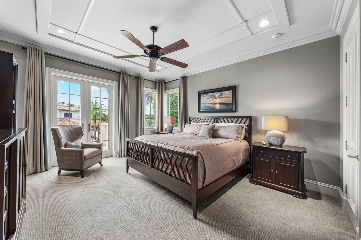  Residence photo 64