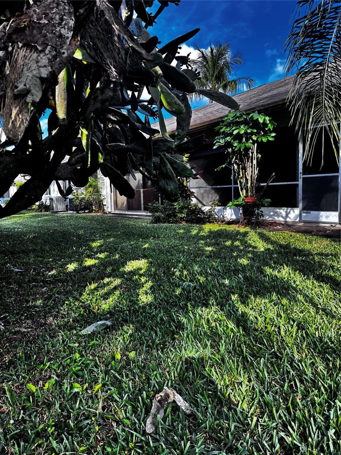 Residence photo 28