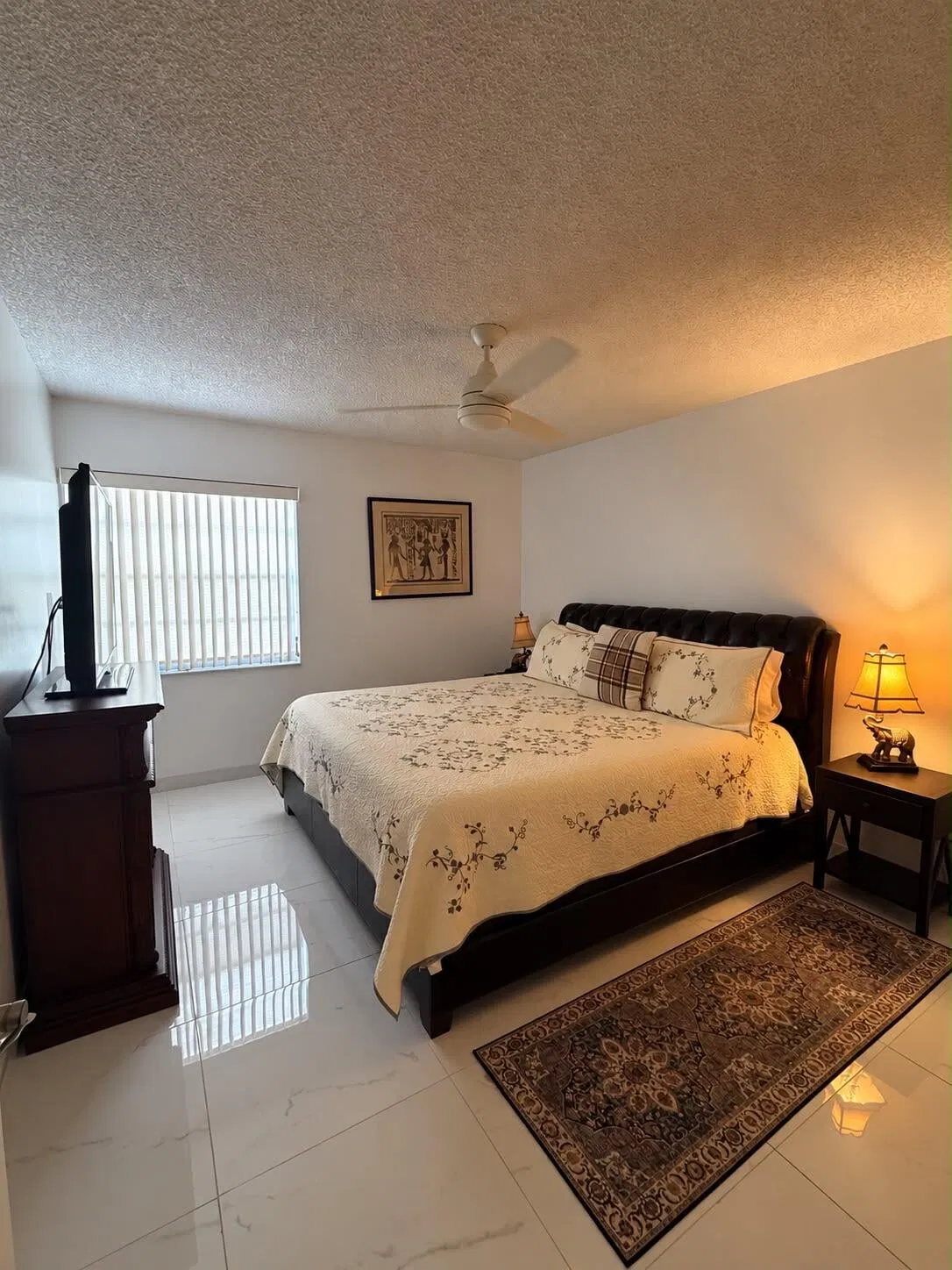 Residence photo 4