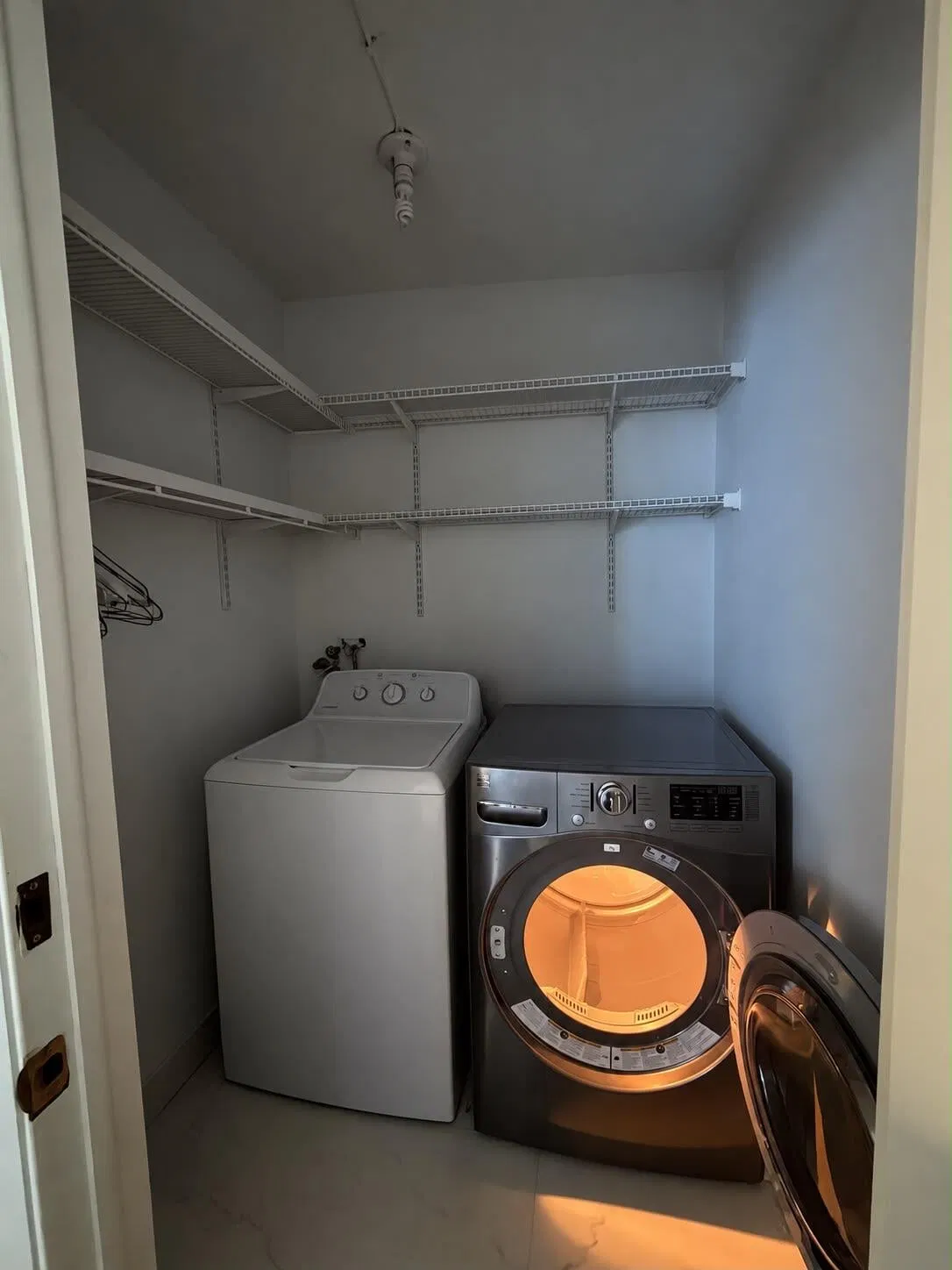 Residence photo 16