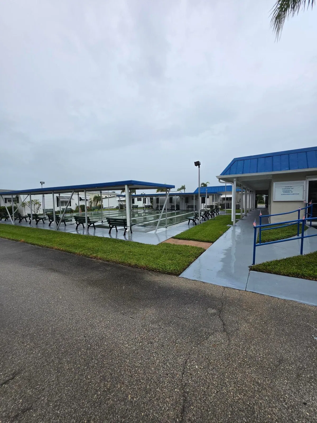 Unit 82 photo 19