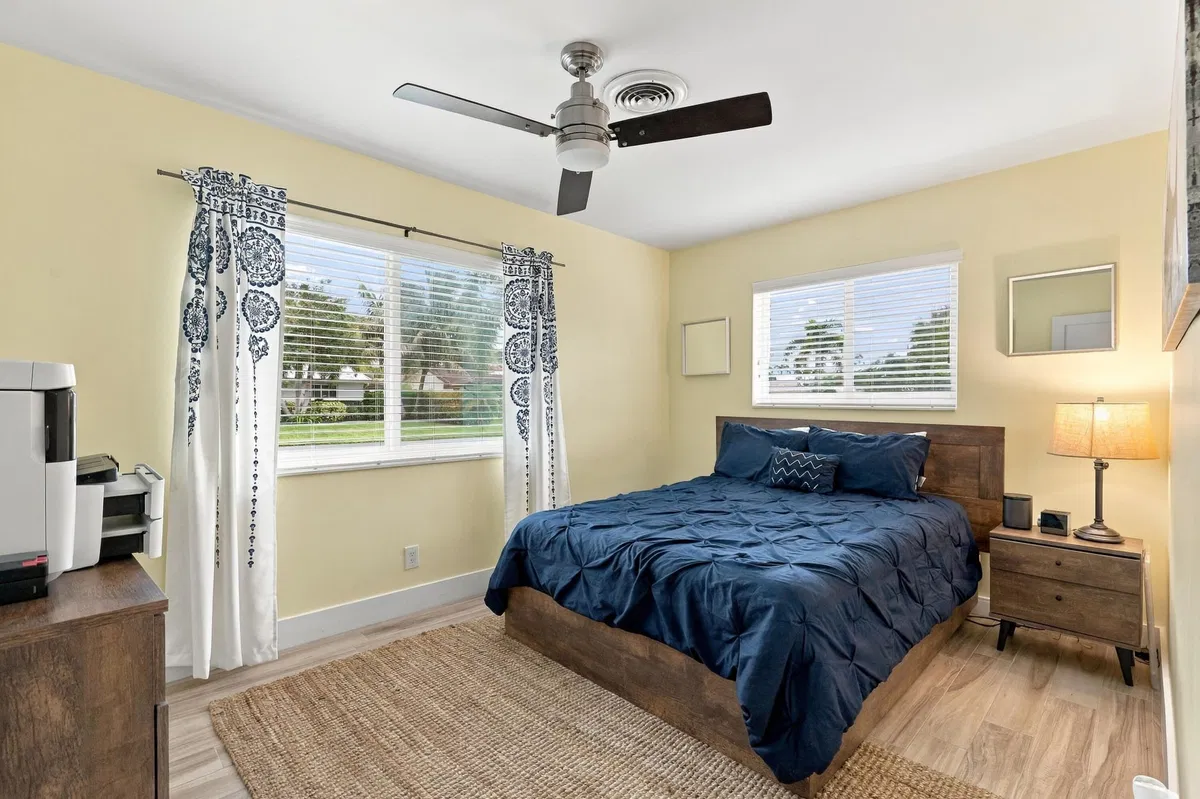 Residence photo 28