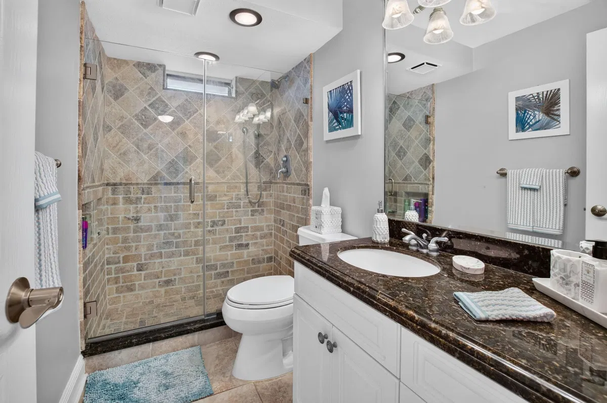 Unit 3080 photo 22
