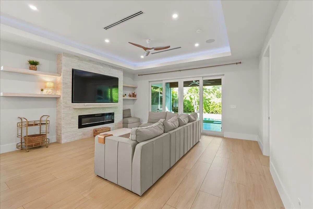 Residence photo 31