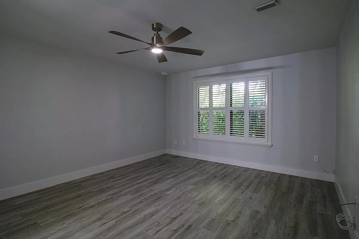  Residence photo 10