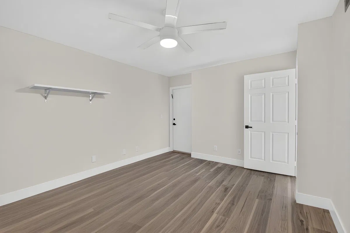 Unit 1201 photo 28
