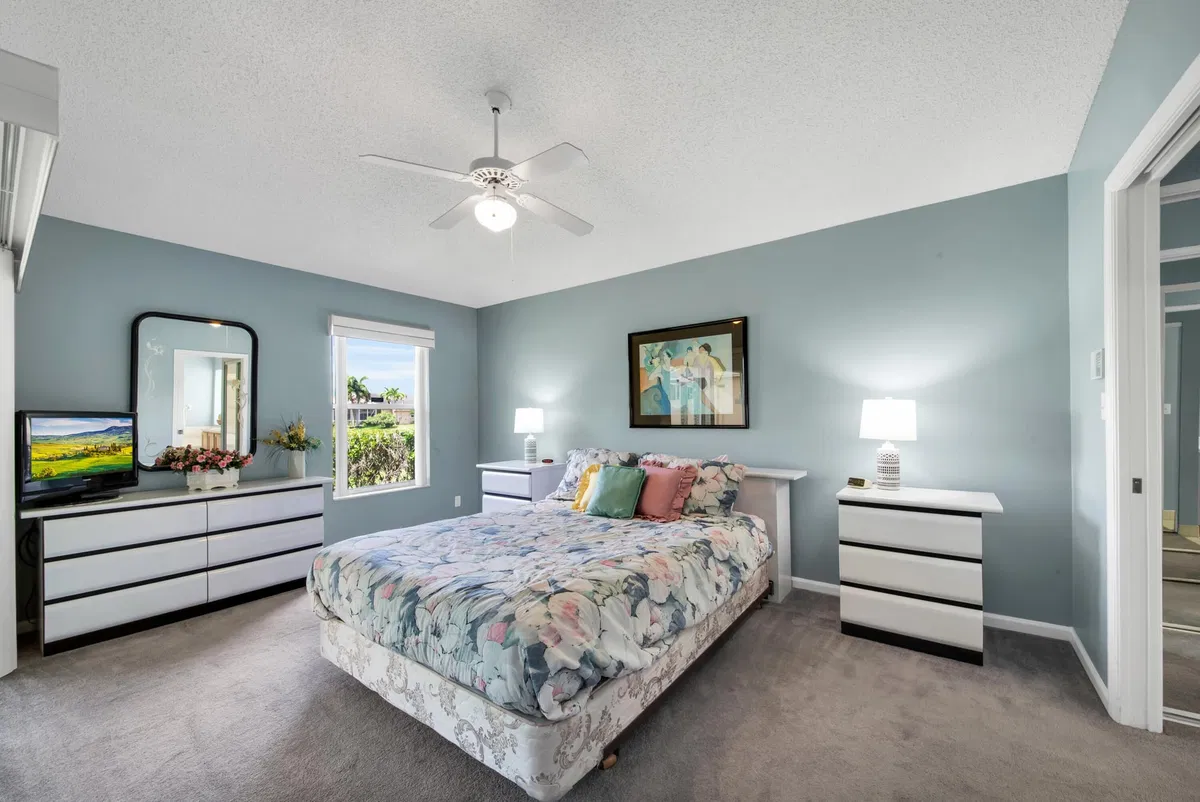 Residence photo 13