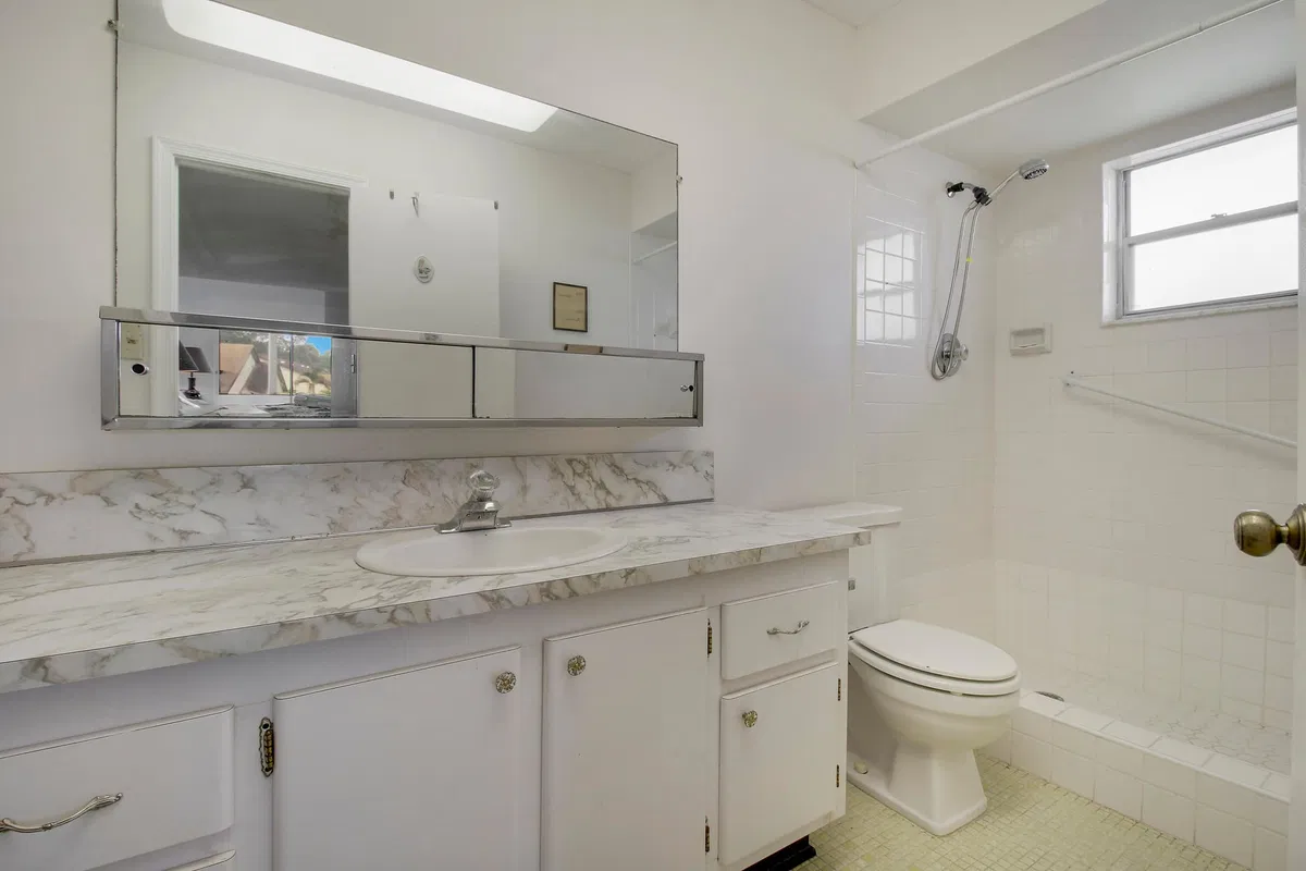  Unit 203 photo 37