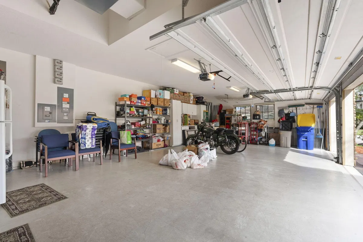 Residence photo 52