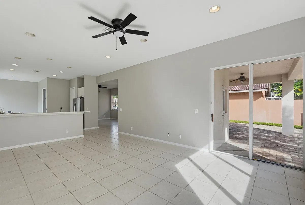 Residence photo 13