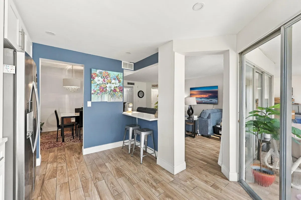  Unit 202 photo 16