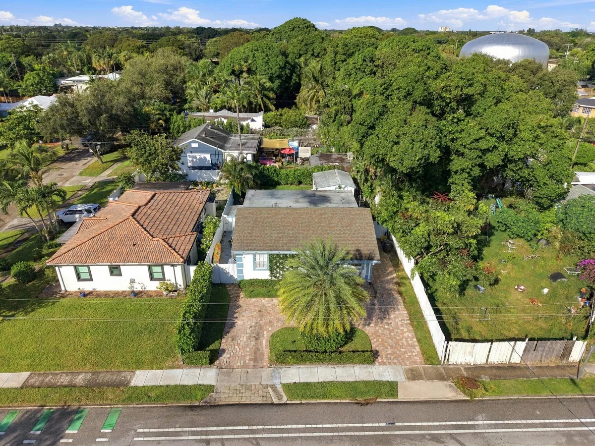 West Palm Beach Residence photo 37