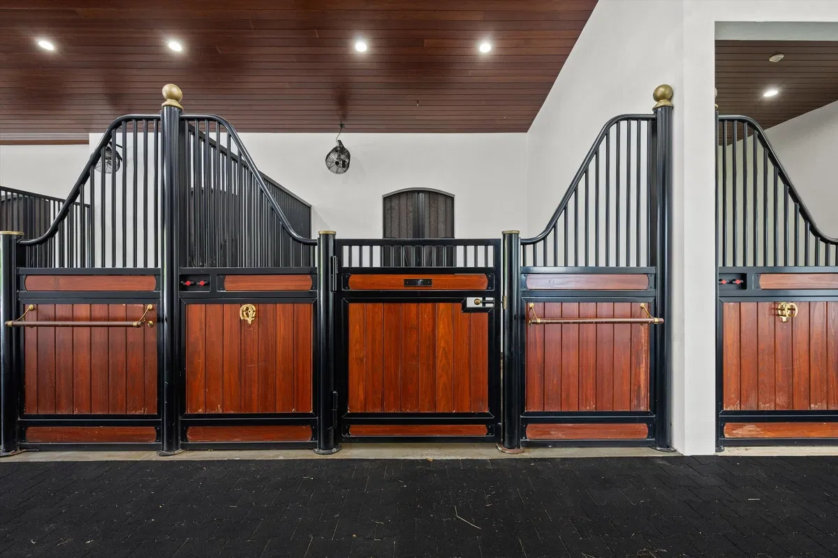 Residence photo 13