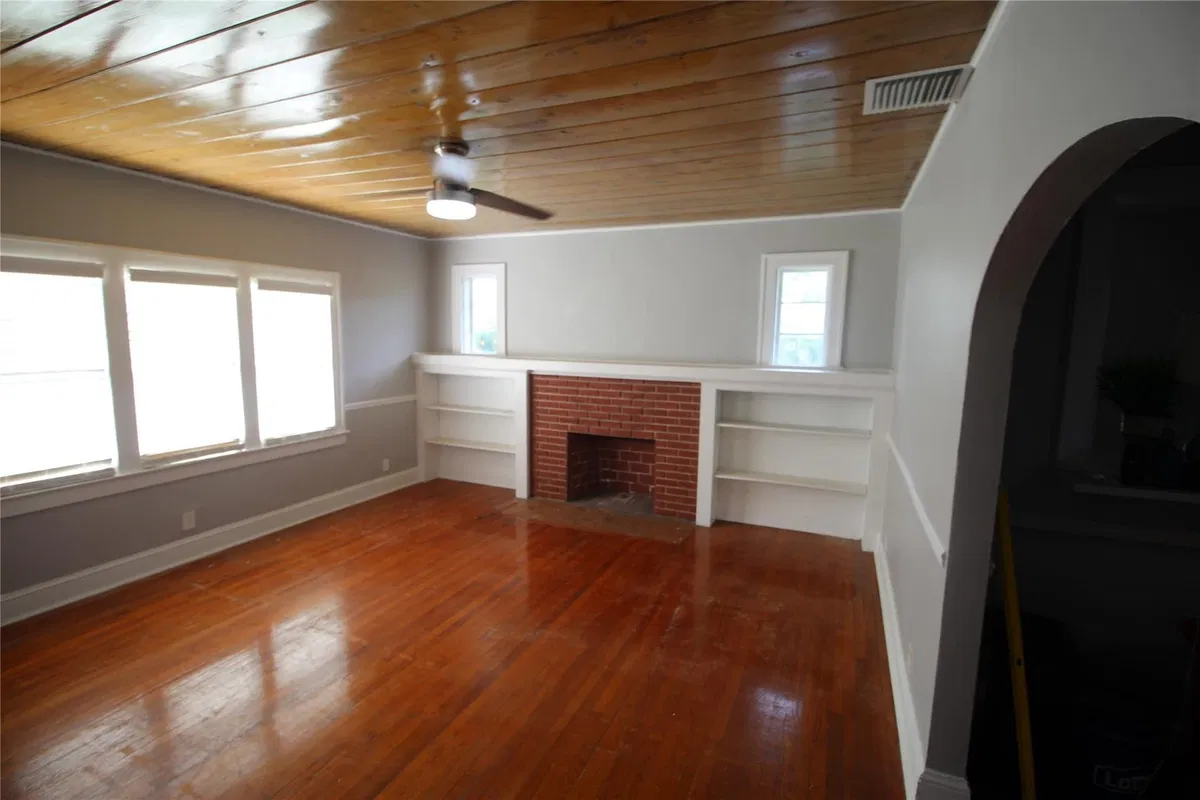Residence photo 4