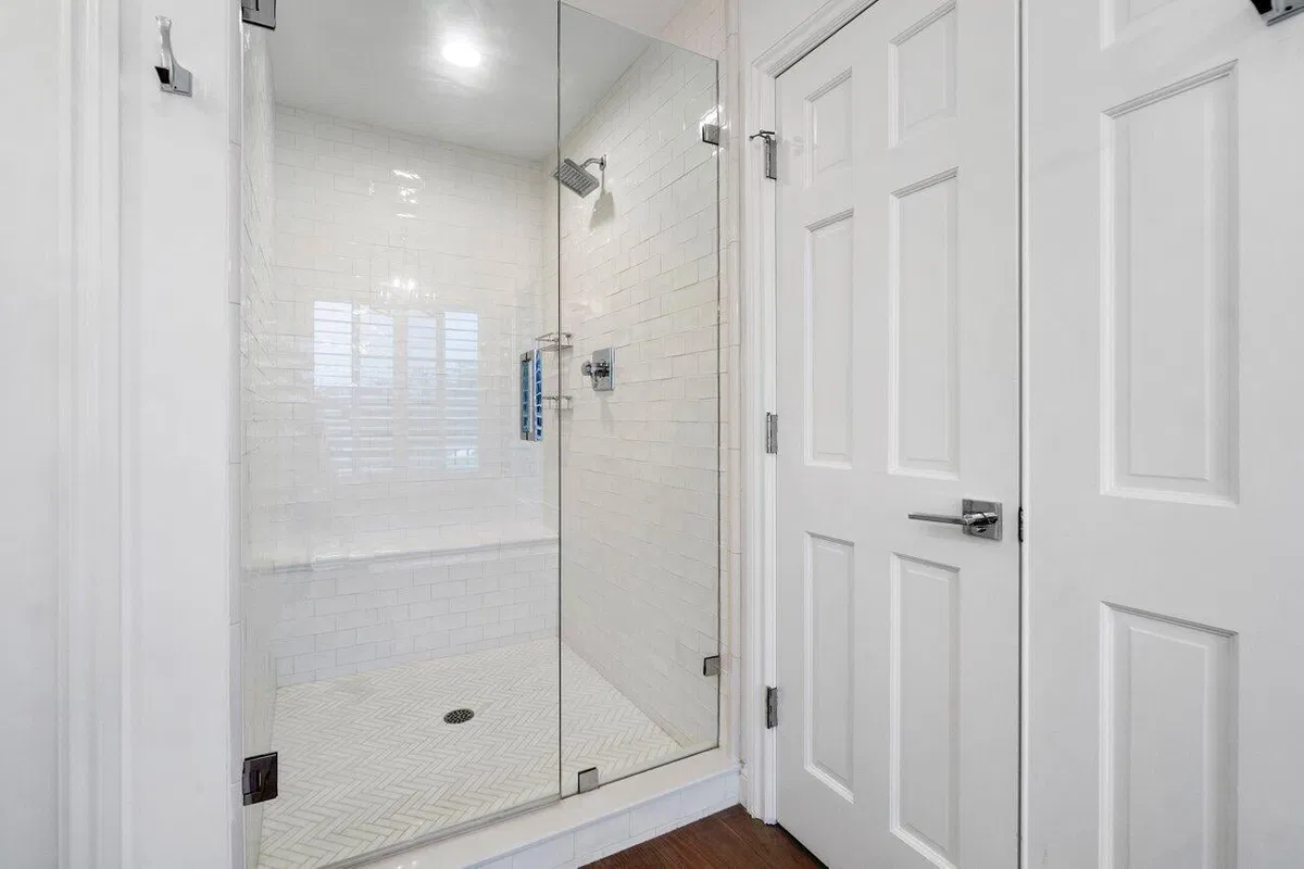  Residence photo 25