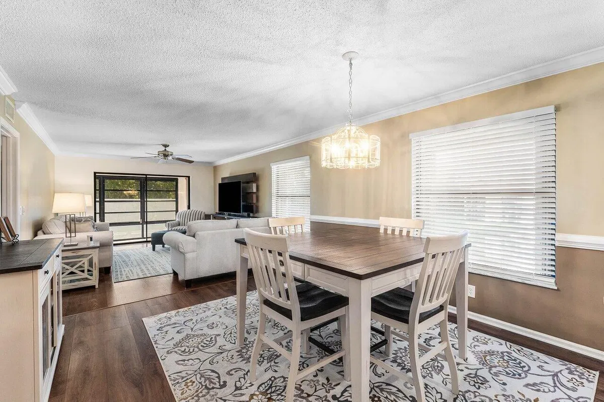  Unit 206 photo 10