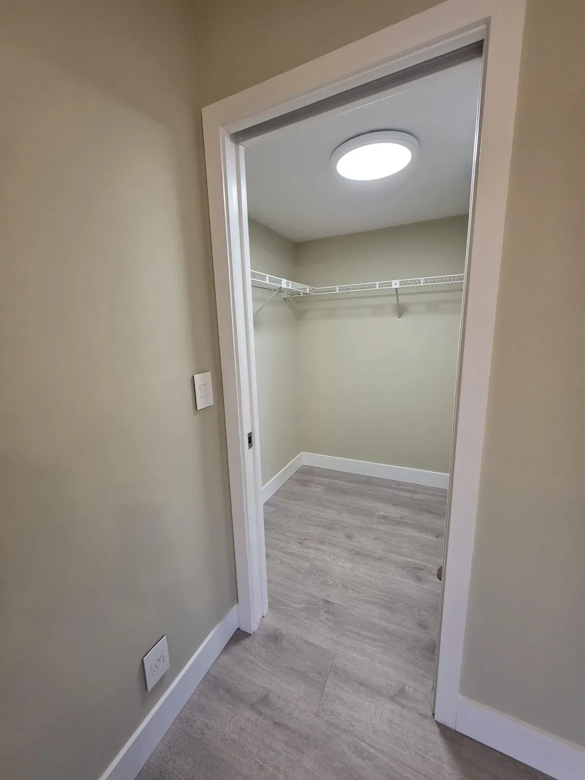  Unit 301 photo 19