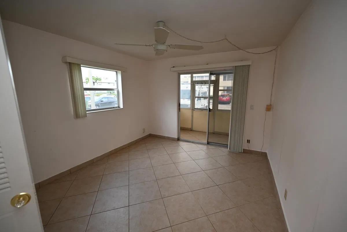  Residence photo 10