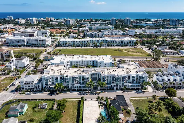 111 First Delray condos, Florida — photo 1