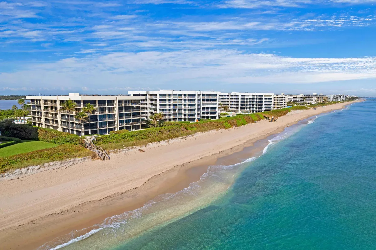 Emeraude Palm Beach condos, Florida — photo 1